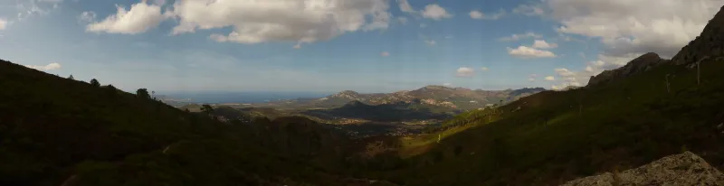 La Balagne et la mer vues pendant la montée depuis Calenzana.